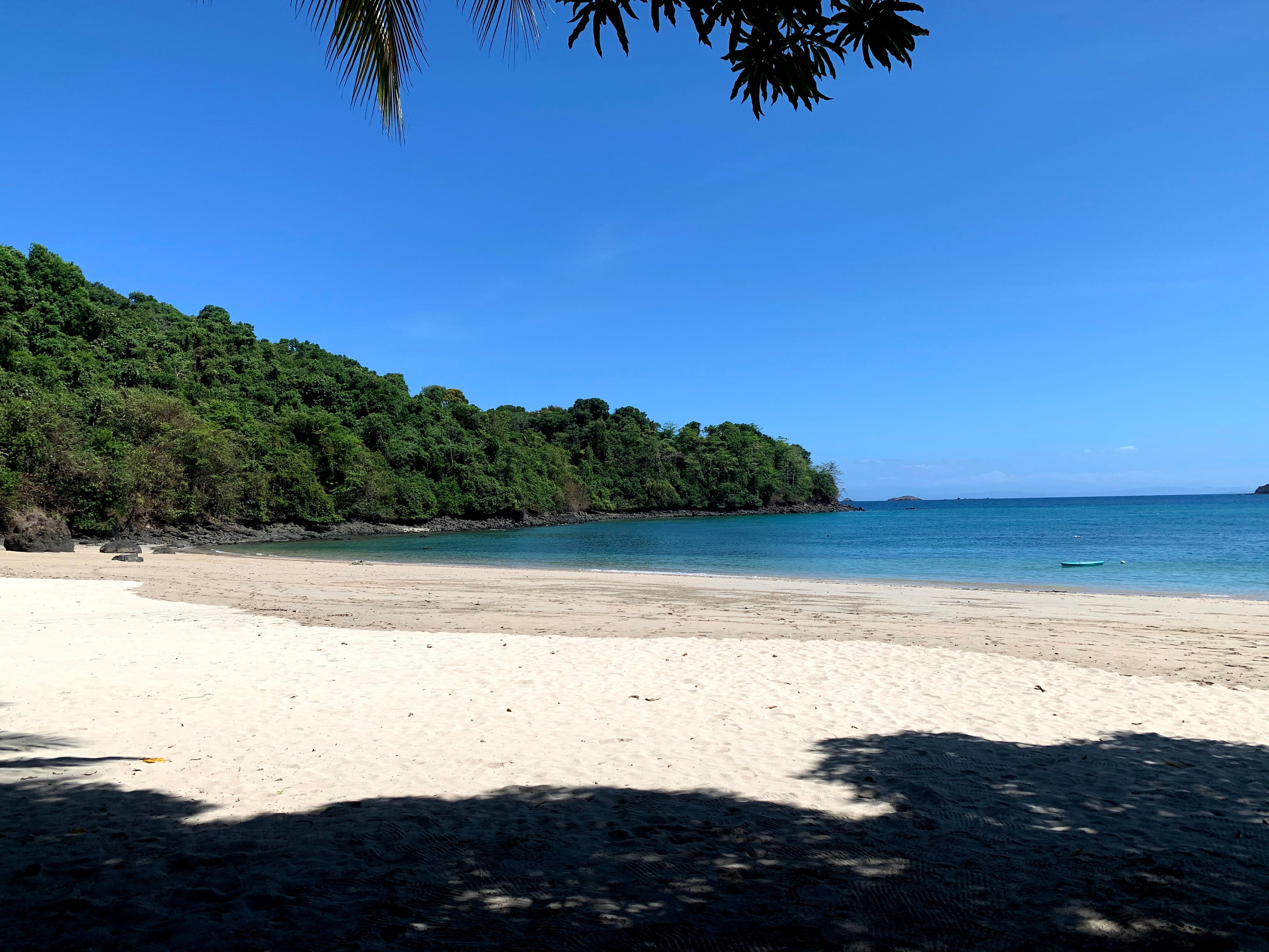 Pacific Beaches - Private Real Estate Beach Tour Full Day (1 to 2 Guests)