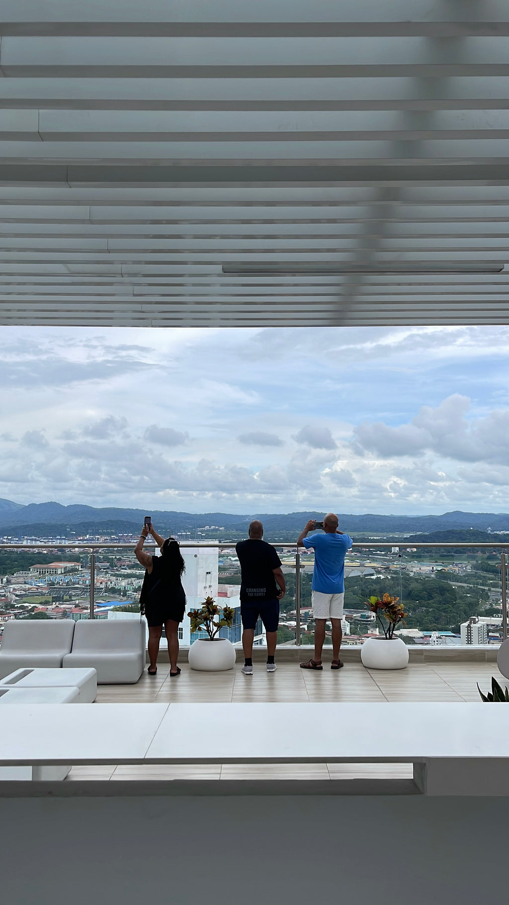 Pacific Riviera Real Estate Discovery Tour - Small Group 5 to 6 Participants