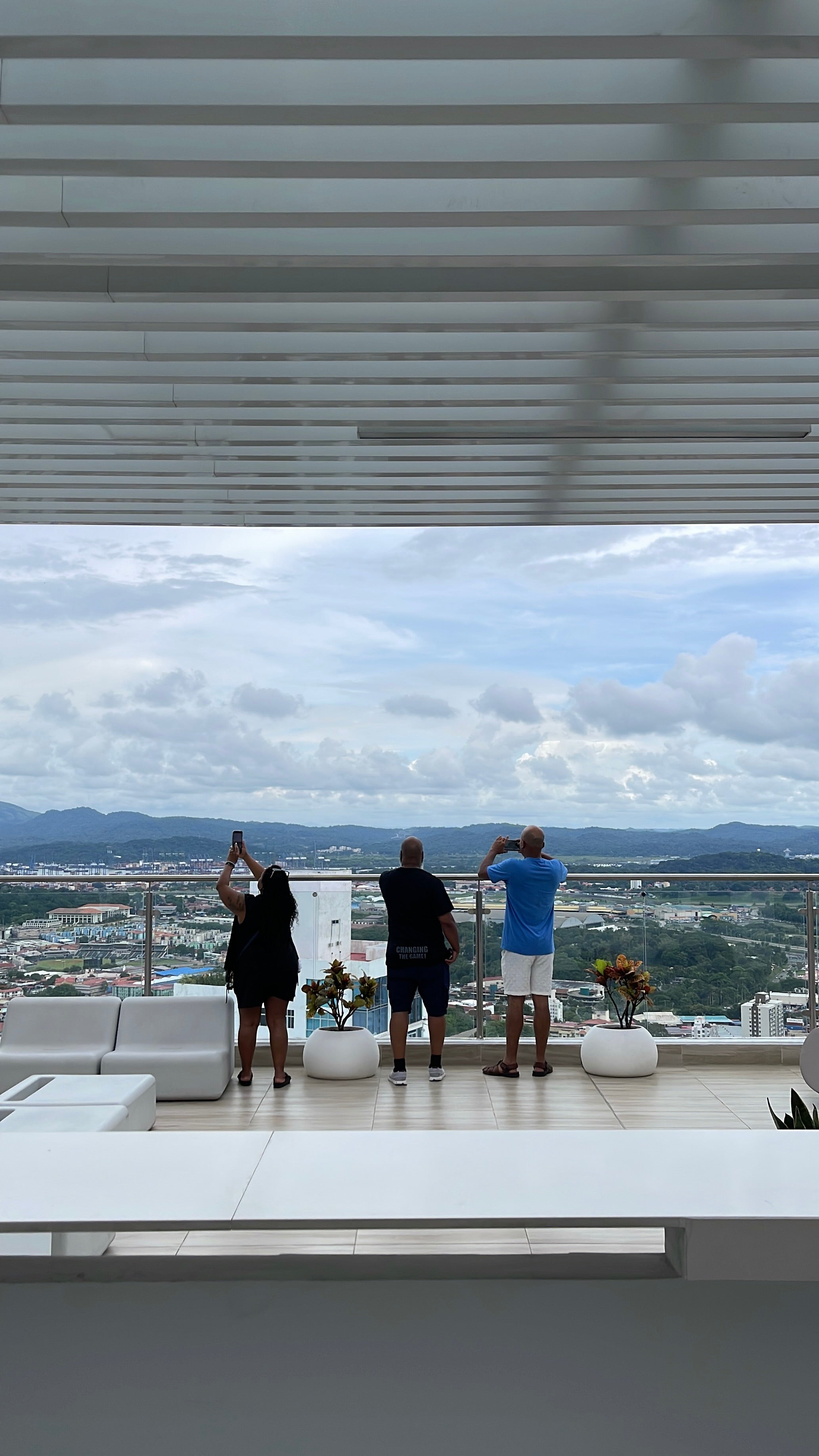 Pacific Riviera Real Estate Discovery Tour - Small Group 5 to 6 Participants